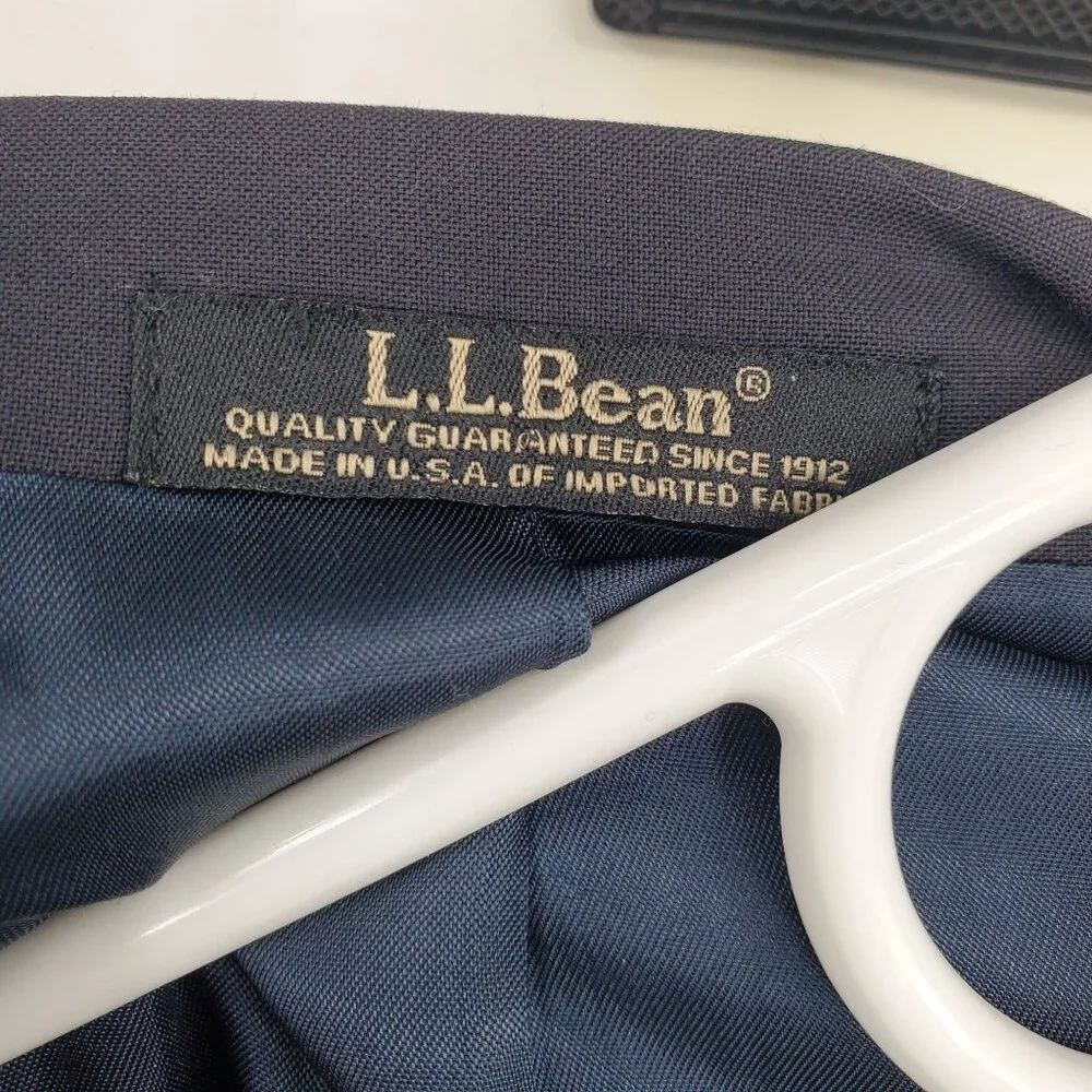 L.L. Bean Navy Blue 2‎ Button Timeless Business Office Blazer Suit Jacket 46 R